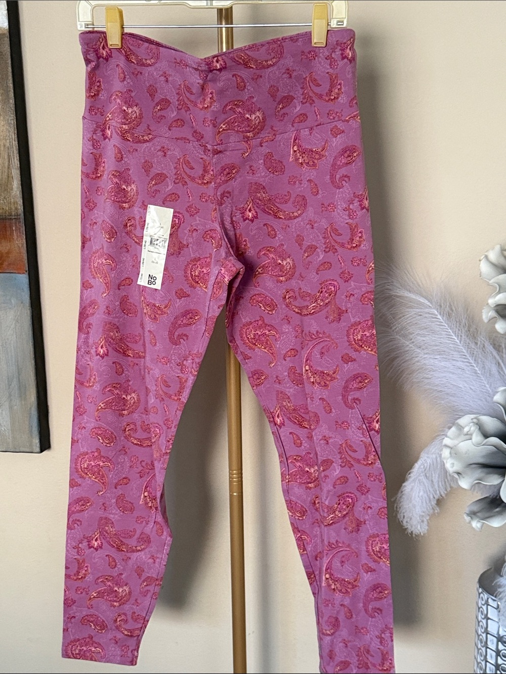 No Boundaries Purple and Pink Paisley Stretch Leggings